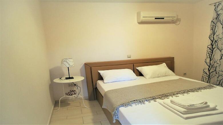 Glyfada Villas 3