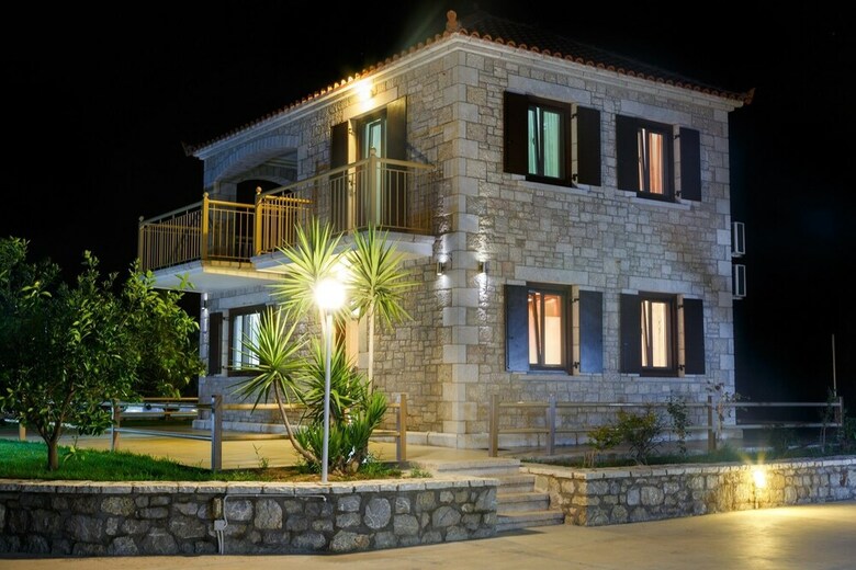 Glyfada Villas 3
