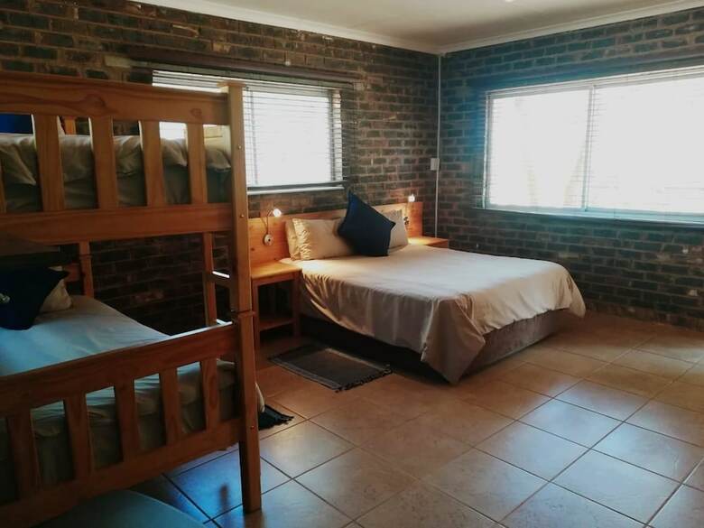Zingela Nature Reserve - Doornstock Lodge