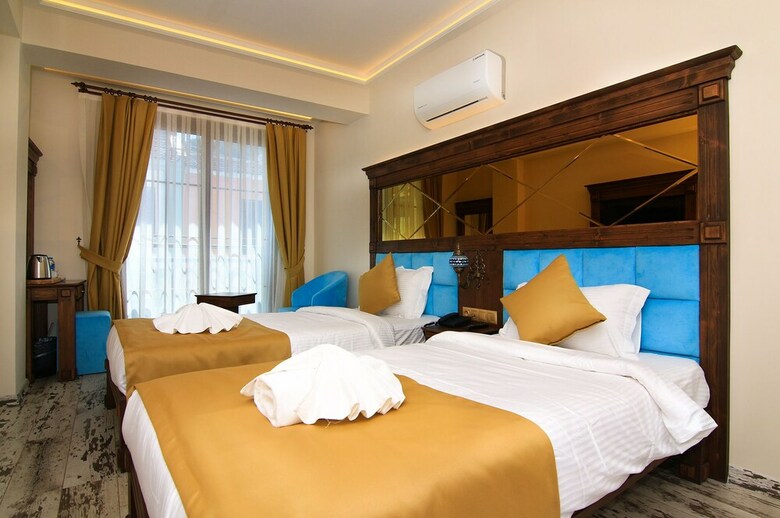 Reis Royal Hotel
