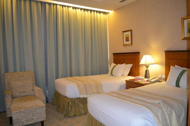 Hotel Ramada By Wyndham Al Khobar King Abdullah Street