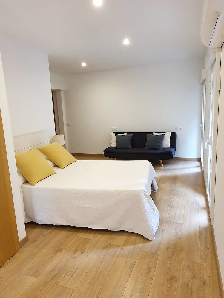 Apartamentos Cas�n Del Comercio