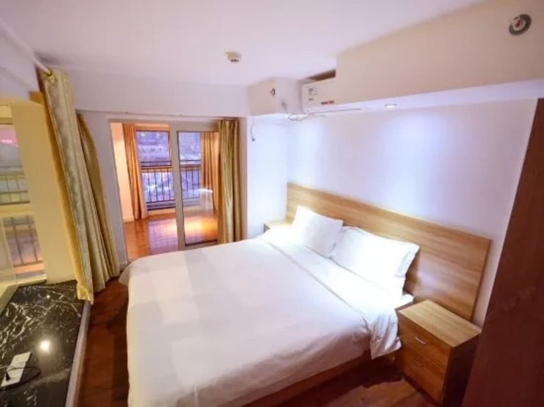 Hotel Wuhan Guanggutiandi Service Apartment