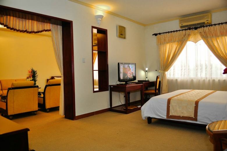 Song Tra Hotel
