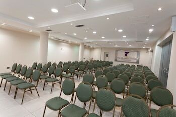 Hotel Tucuman Centersuites And Business