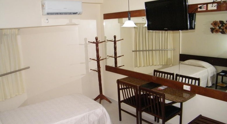 Littoral Hotel