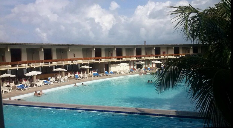 Hotel Tropical Tamba�