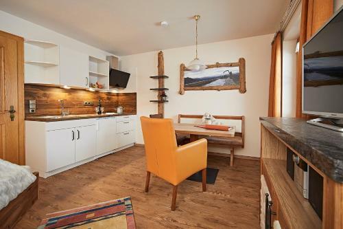 Hostal Siplinger Suites - Ferienwohnungen Und Suiten