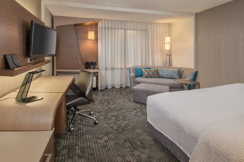 Hotel Courtyard By Marriott Prince George