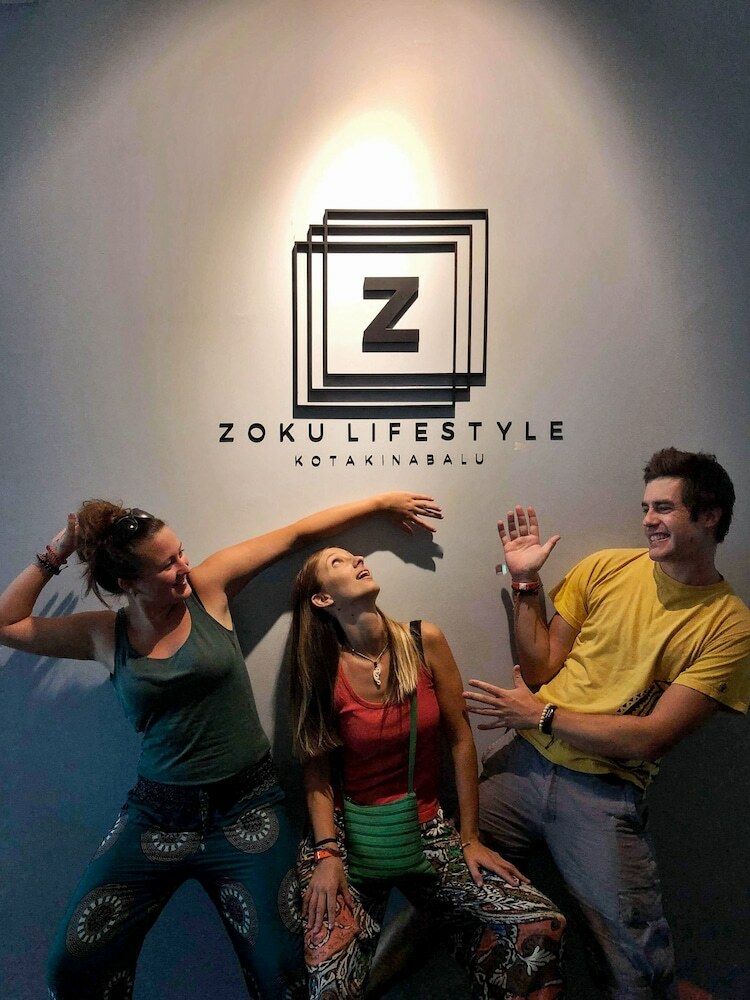 Hostal Zoku Lifestyle