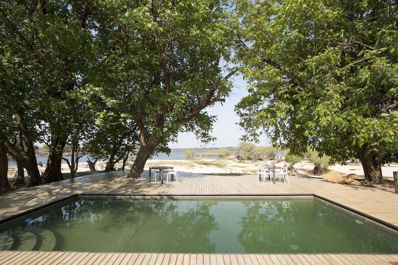 Posada Chundu Island