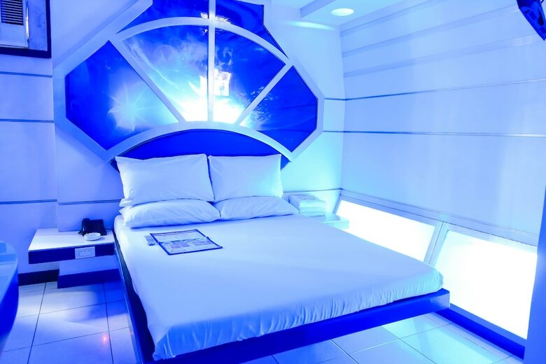 Hotel Astrotel Cubao