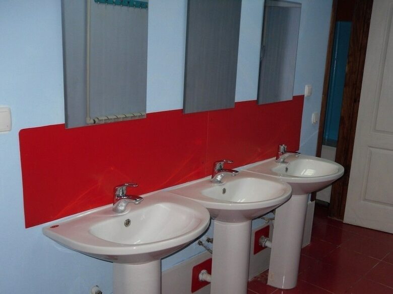 Hostal Hostel Profit