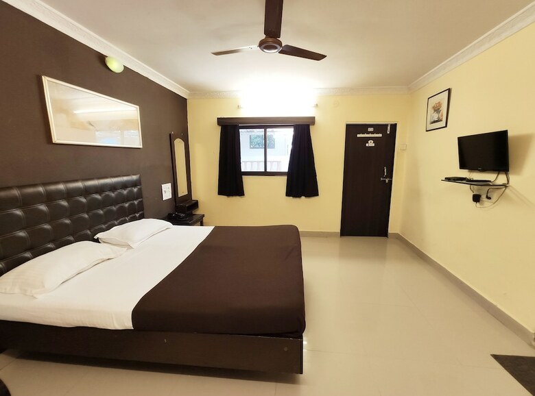 Hotel Tourist Resort