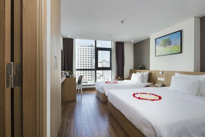 Smile Hotel
