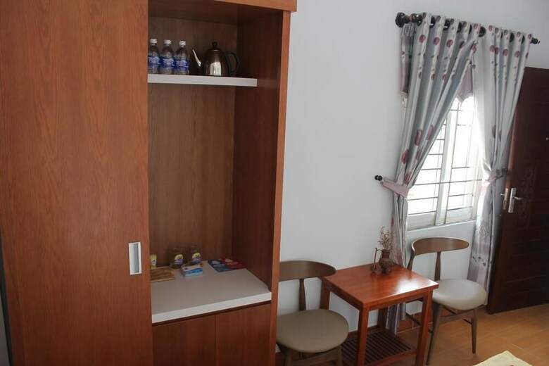 Phan Van Hotel