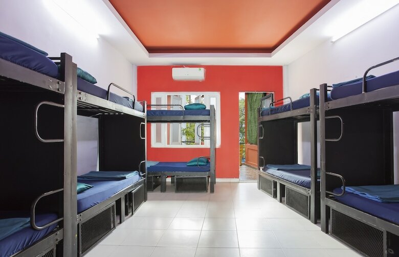 Hostal Hangout Hostel Hcm
