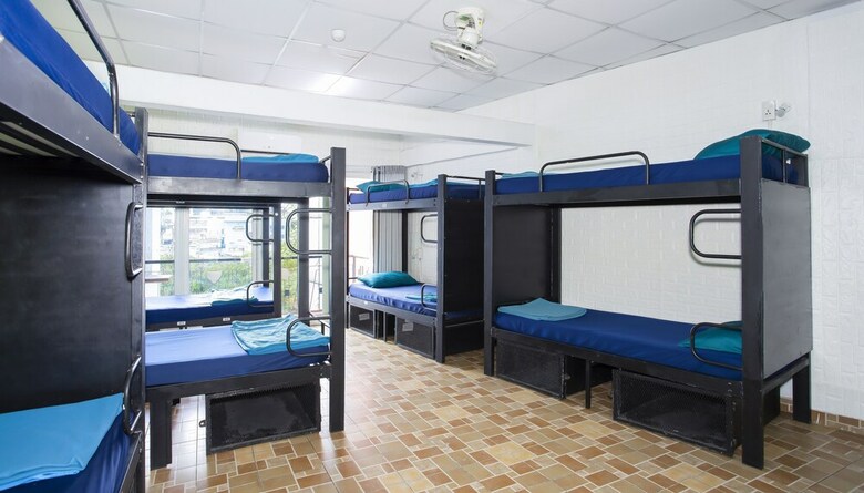 Hostal Hangout Hostel Hcm