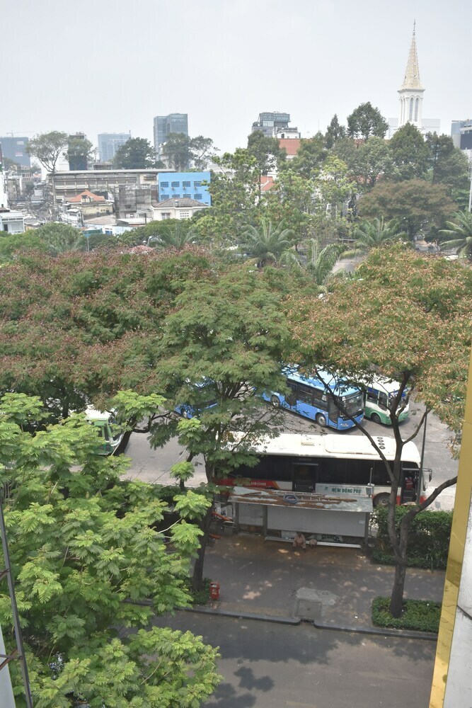 Hostal Hangout Hostel Hcm