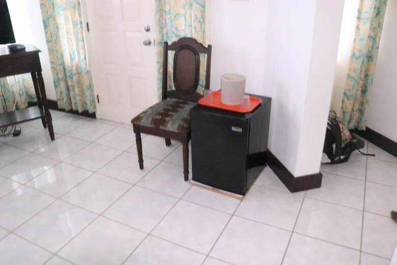 Villa Pink Rock Bed & Breakfast