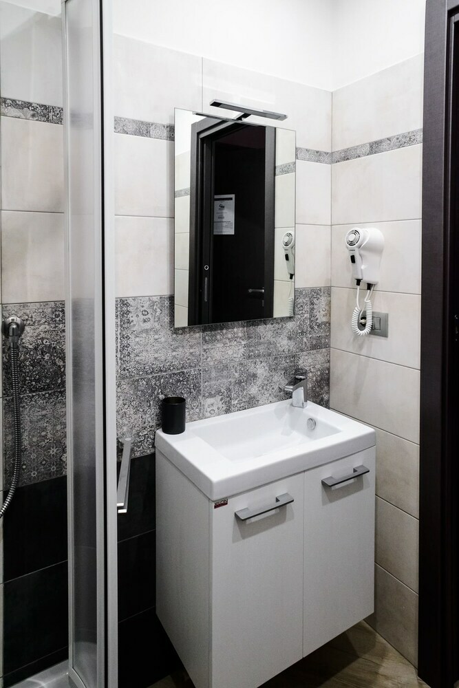 Hotel Guest House Lago Di Nicito