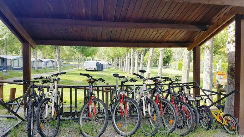 Nou Camping Bungalows