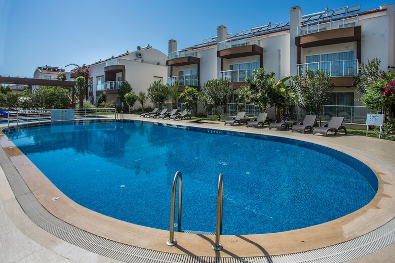 Hotel Pasham Beach Villa & Residence