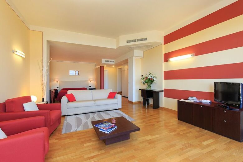 Hotel Residence La Luna Nel Porto