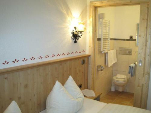 Hotel Gasthof Zur Sch�nen Aussicht