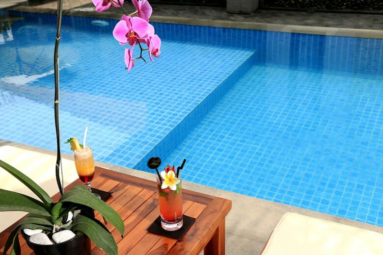 Bed & Breakfast Kubu Garden Guest House