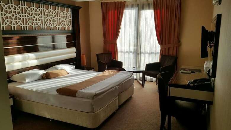 Hotel La Bella Soma