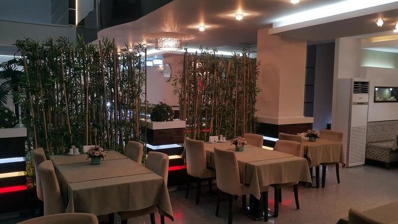 Hotel La Bella Soma