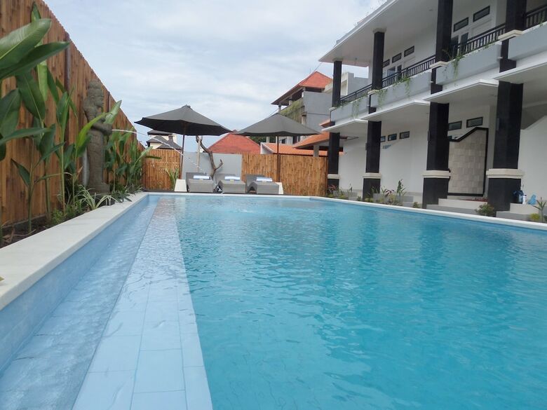 Bed & Breakfast Kubu Jimbar