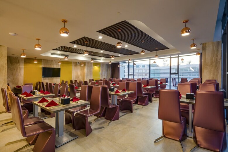 V Hotel Nha Trang