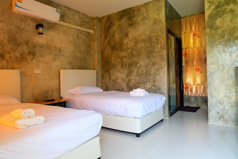 Hotel T Table Inthanon