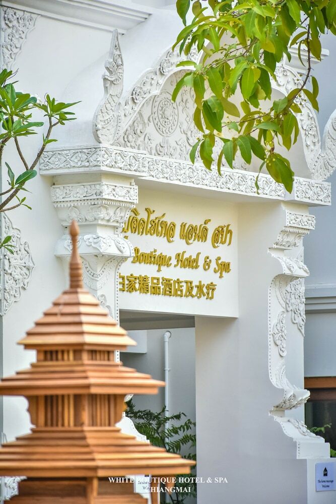 White Boutique Hotel And Spa