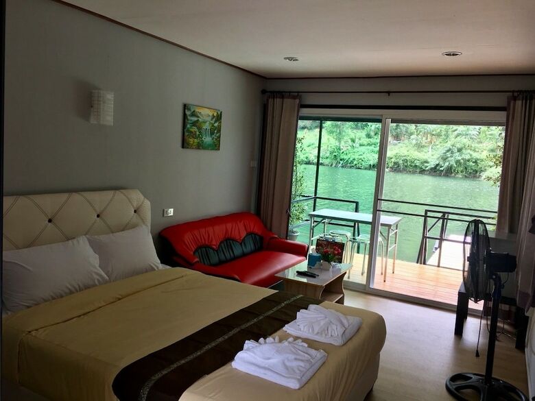 Hotel River Hill Side Resort