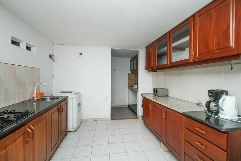 Hotel Oyo 467 Lioni Holidays Villa