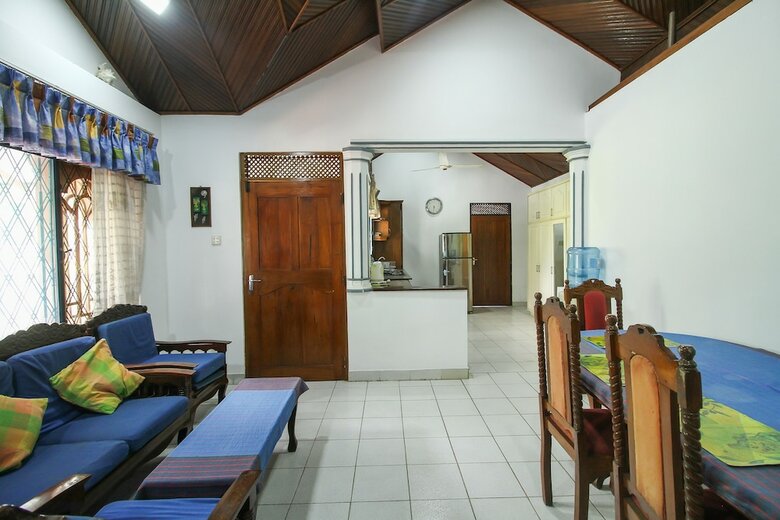 Hotel Oyo 467 Lioni Holidays Villa