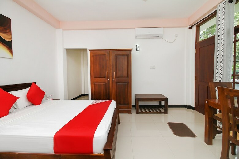 Hotel Oyo 467 Lioni Holidays Villa
