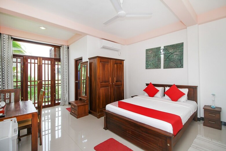 Hotel Oyo 467 Lioni Holidays Villa