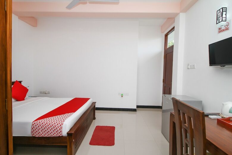 Hotel Oyo 467 Lioni Holidays Villa