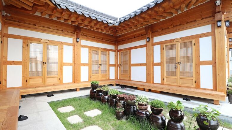 Hotel Nadul Hanok
