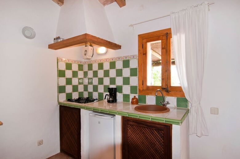 Apartamentos Es Rafal Roig (cestador)