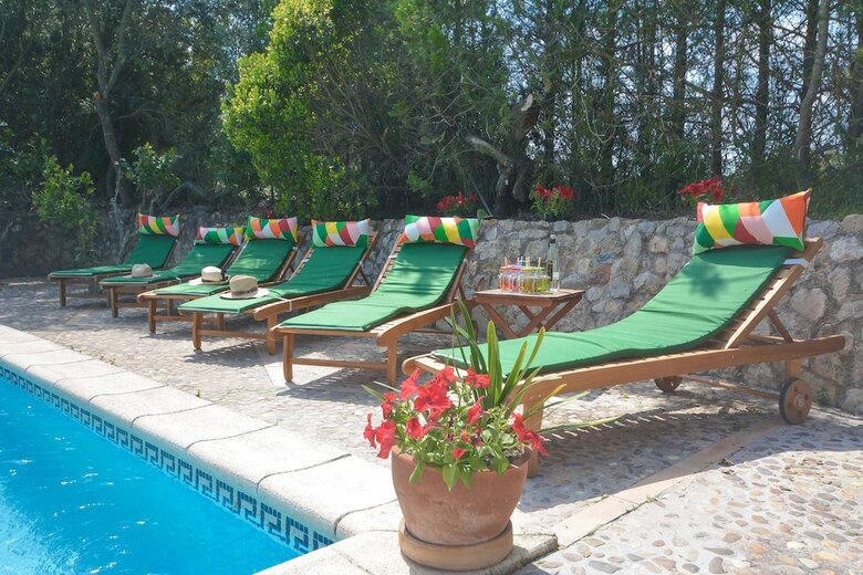 Villa Short Dhortella