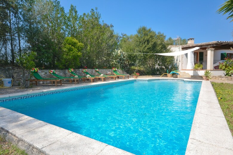 Villa Short Dhortella