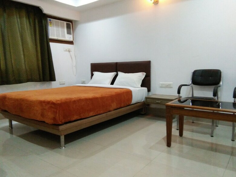 Hotel Rodili Residency
