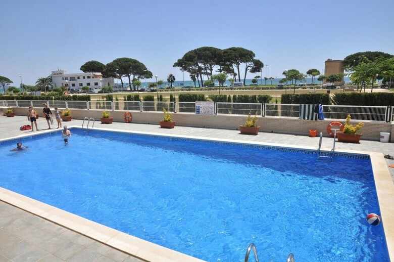 Apartamento Moderno Para 6 Personas En Cambrils