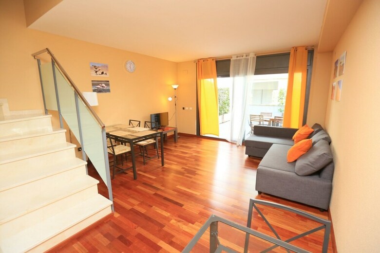 Casa Animada Para 8 Personas En Cambrils