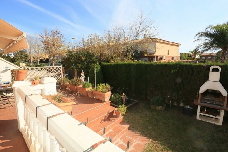 Villa Acogedora Para 8 Personas En Cambrils